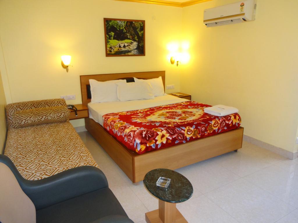 Hotel Nahar Manchester Inn Coimbatore Rom bilde