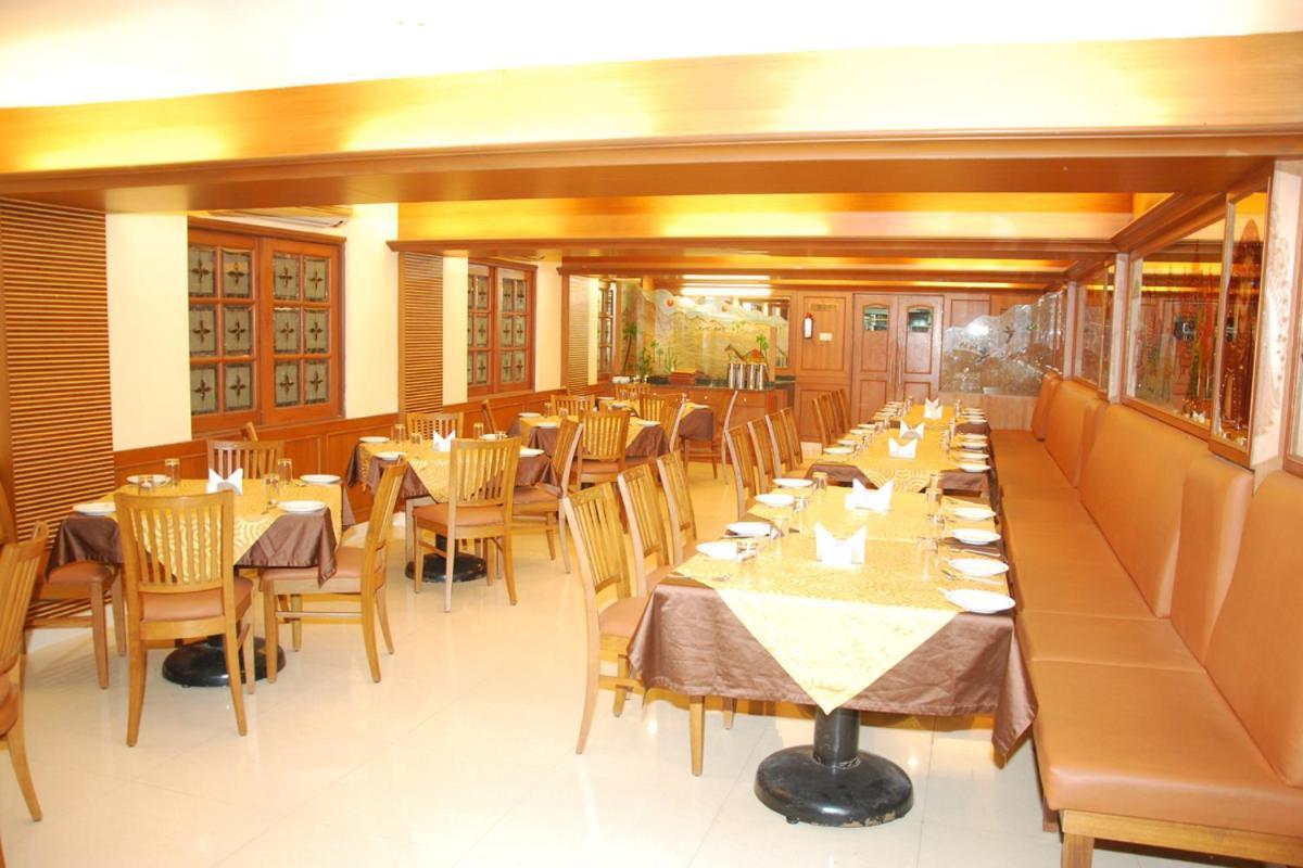 Hotel Nahar Manchester Inn Coimbatore Eksteriør bilde